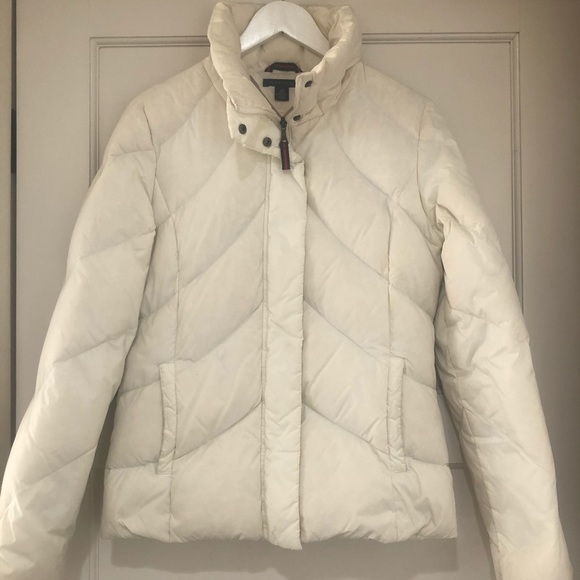 white tommy hilfiger puffer jacket